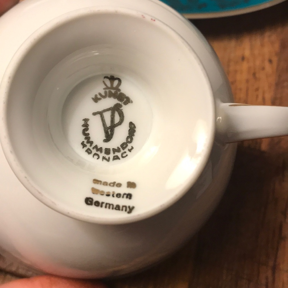 3 Piece Tea Service - Picture 4 of 6